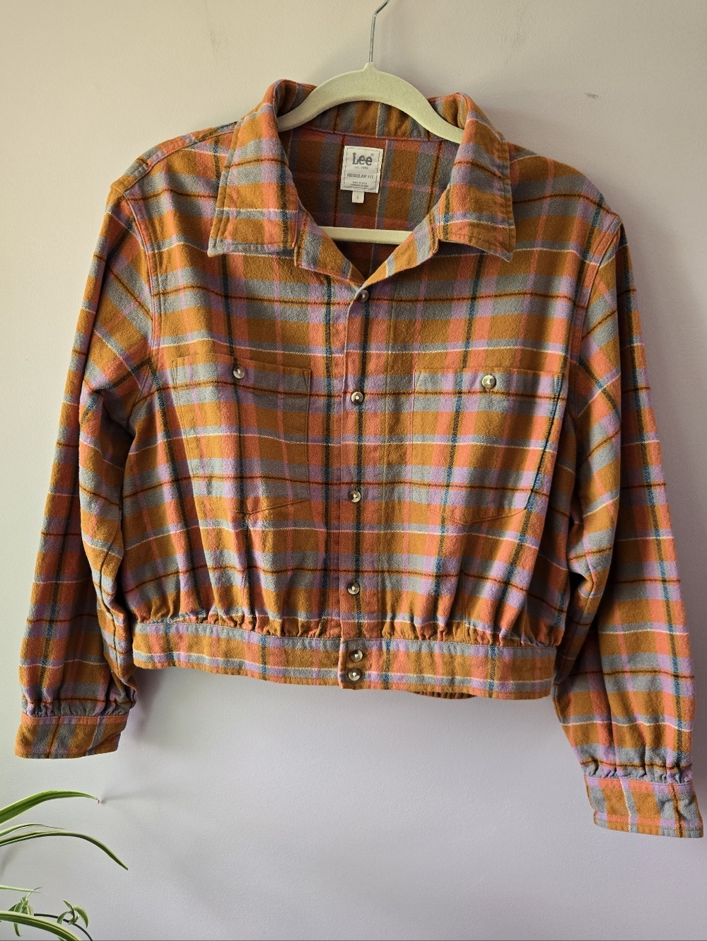 ​✨ Lee MUSTARD & PEACH Cropped Flannel Shacket L 🍭